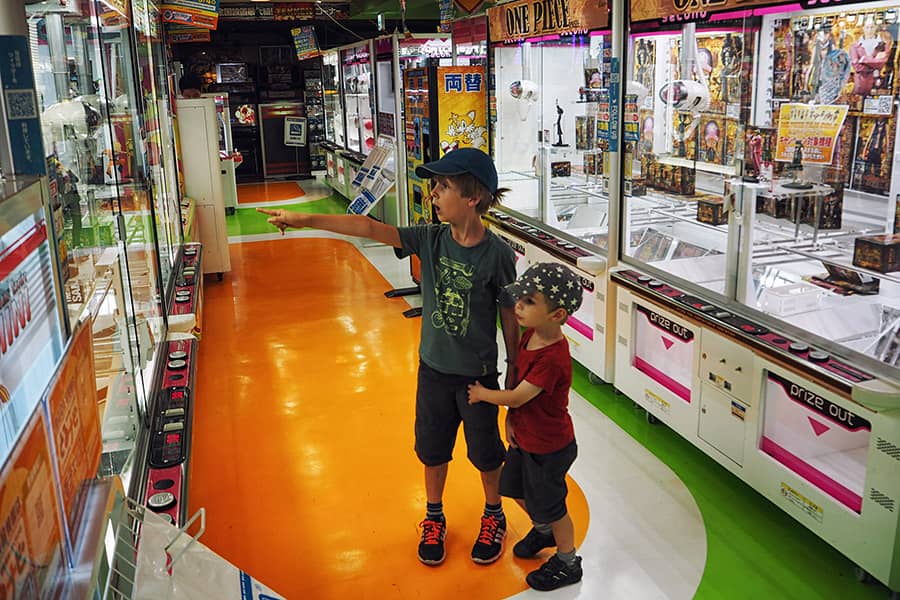 Japan mit Kindern Spielautomaten