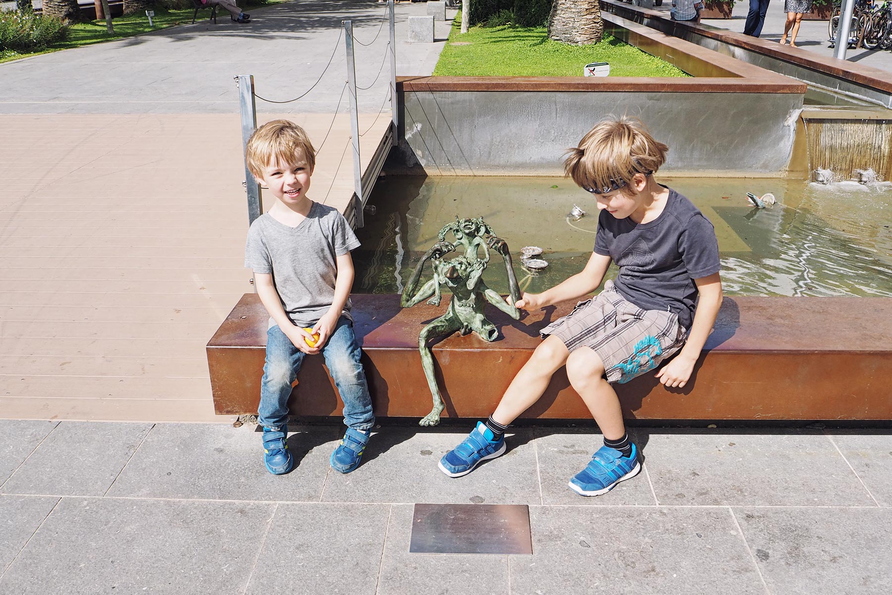 Fameliars finden in Santa Eulalia