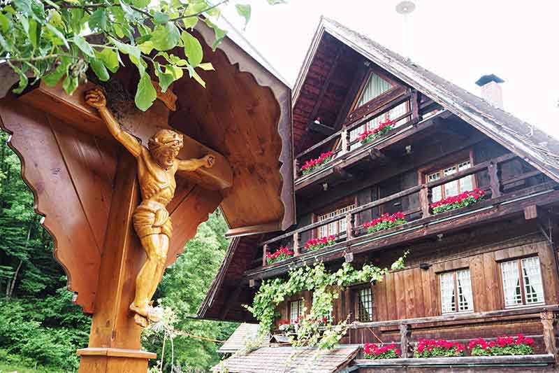 Historische Ölmühle in Simonswald