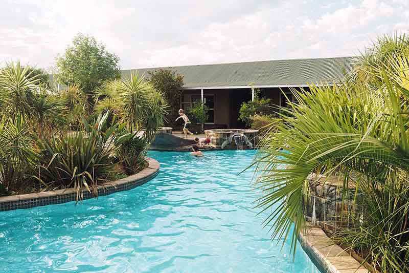 Arebbusch Travel Lodge Windhoek