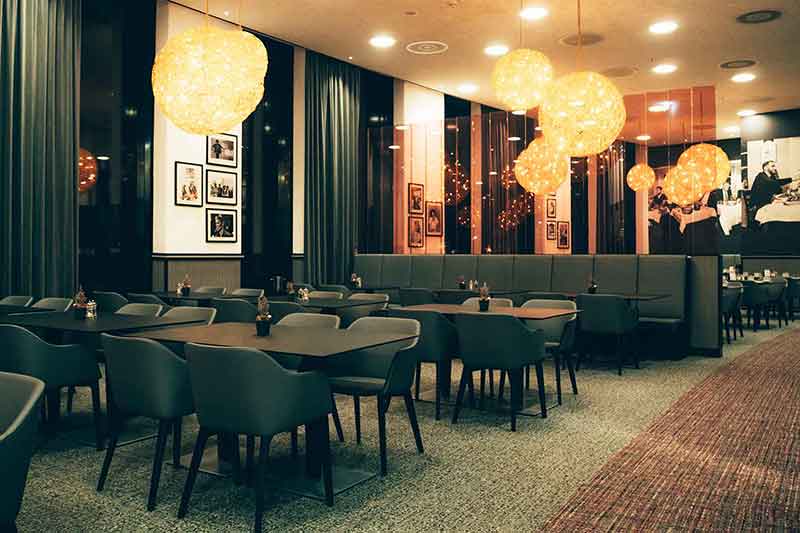 Nordport Plaza mit Kindern