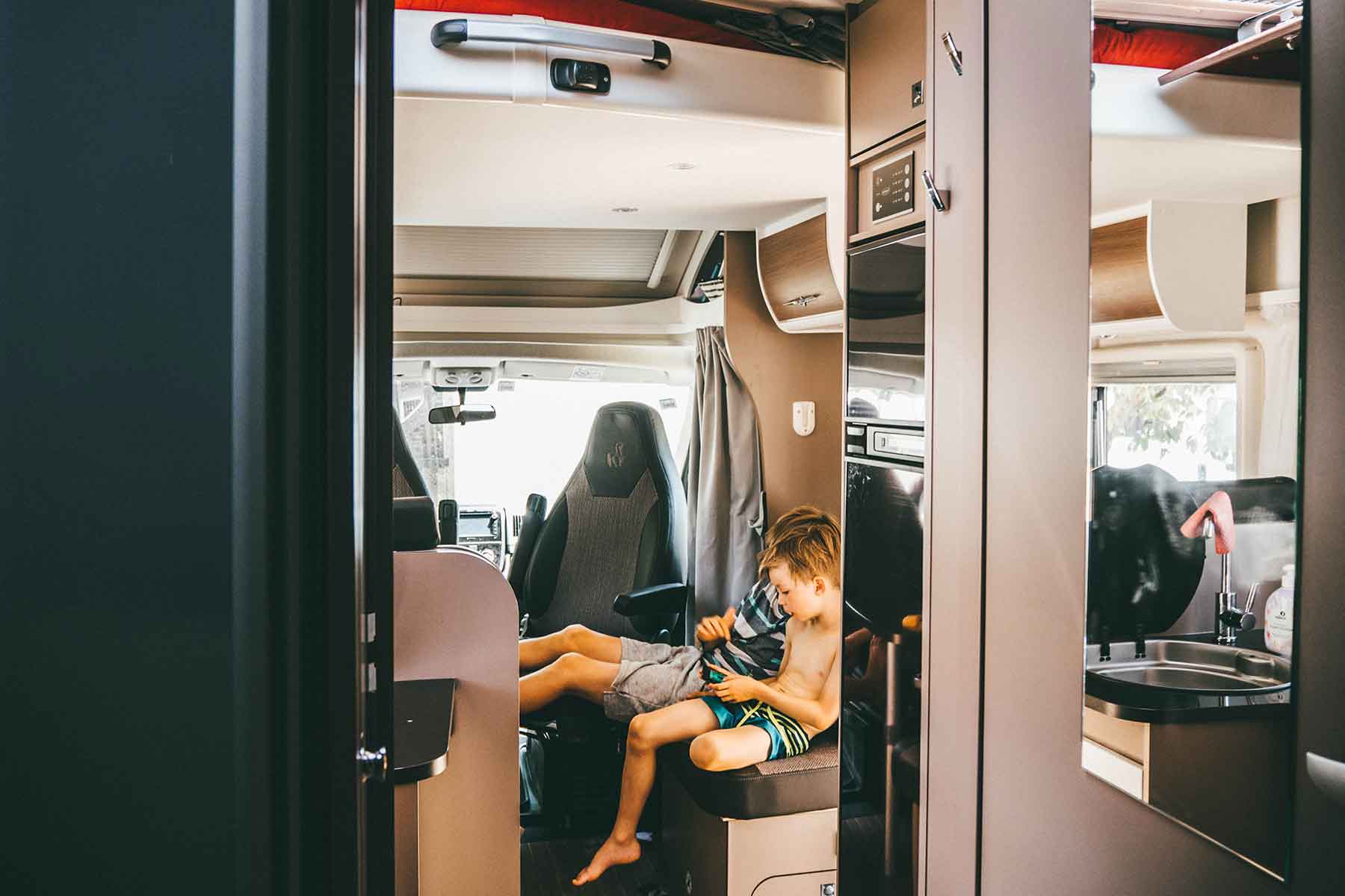 Wohnmobil Etrusco T6900 DB