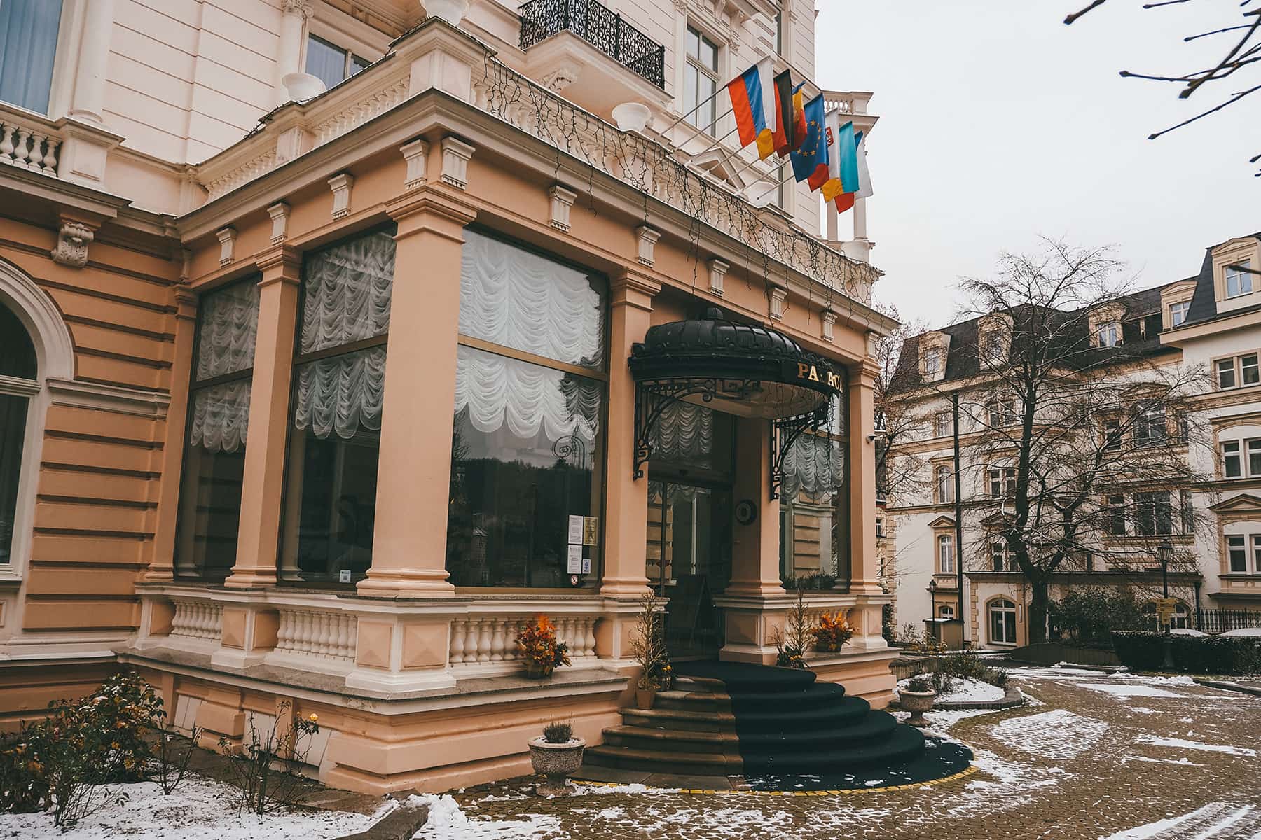 Willkommen im Bristol Palace