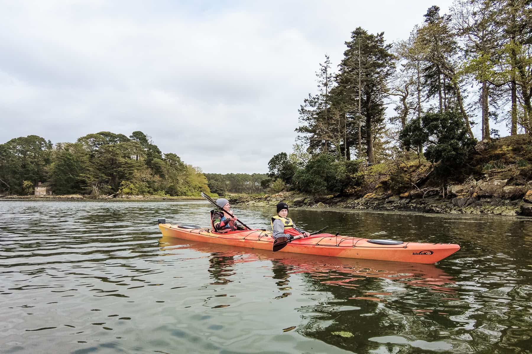 Kayaking in der Bretagne