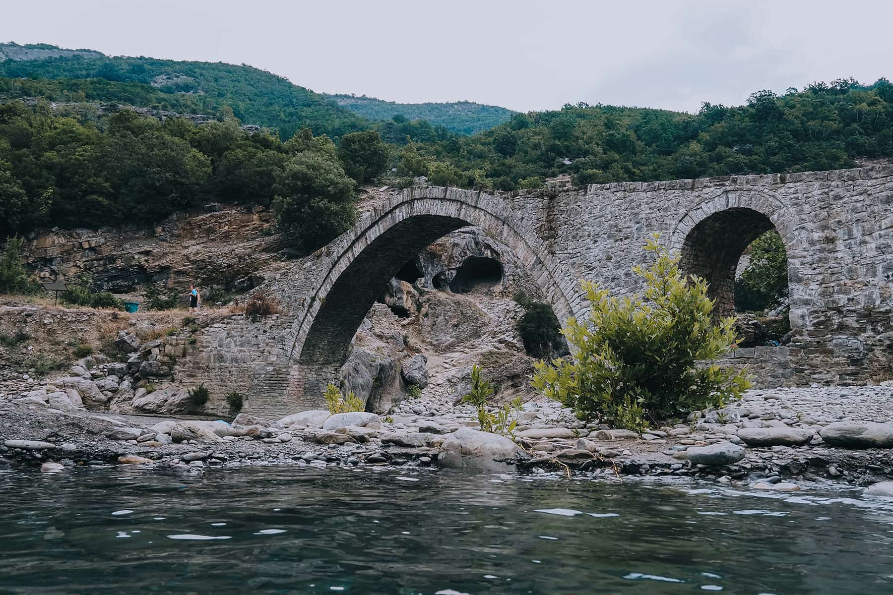 Osmanische Brücke in Benja in Albanien