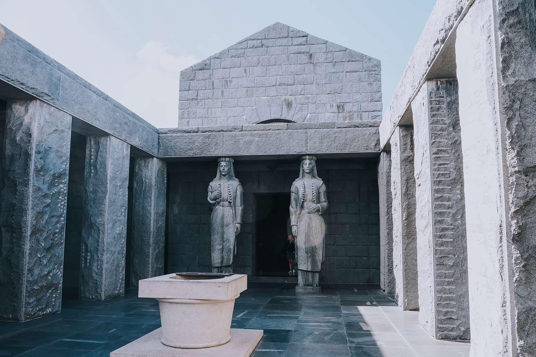 Mausoleum im Nationalpark Lovćen Montenegro