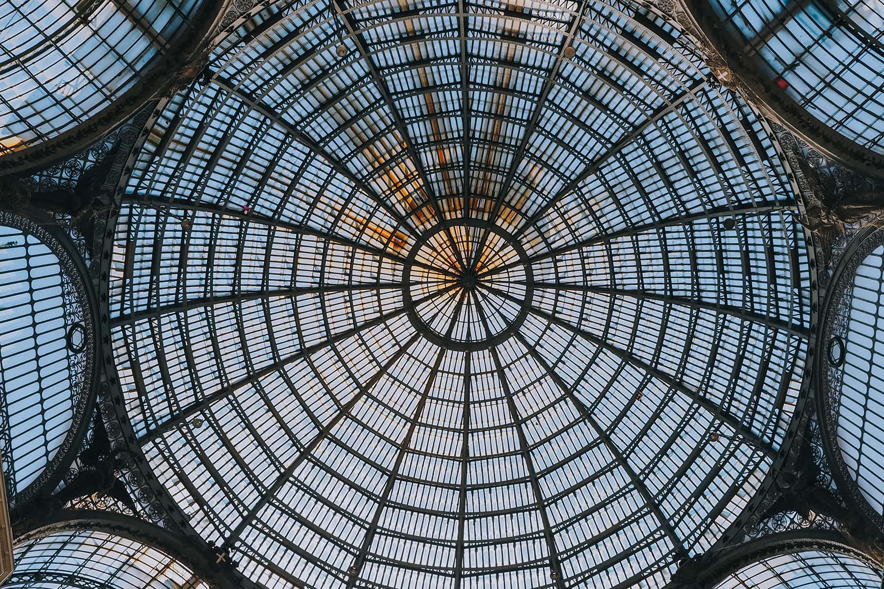 Imposante Glaskuppel