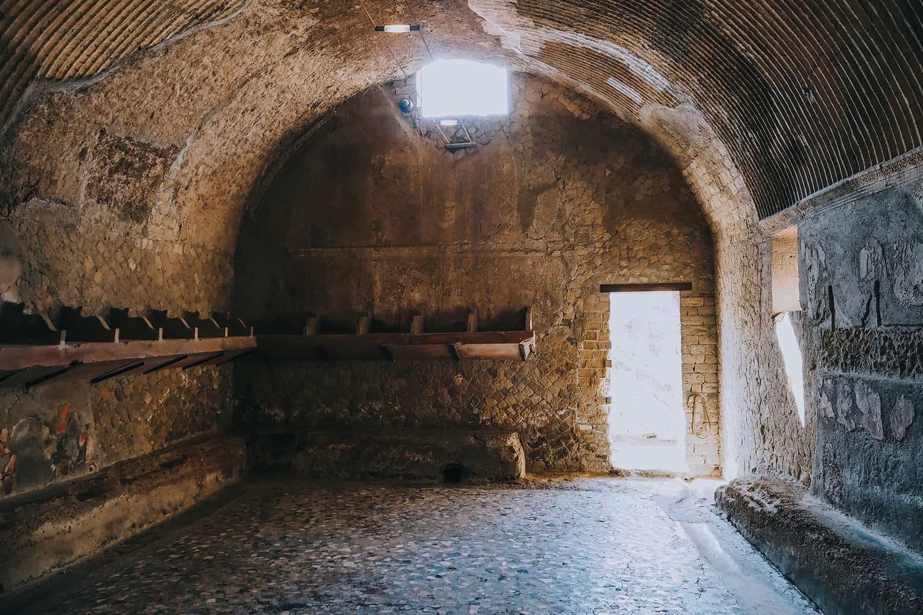 Männerumkleide in den Thermen