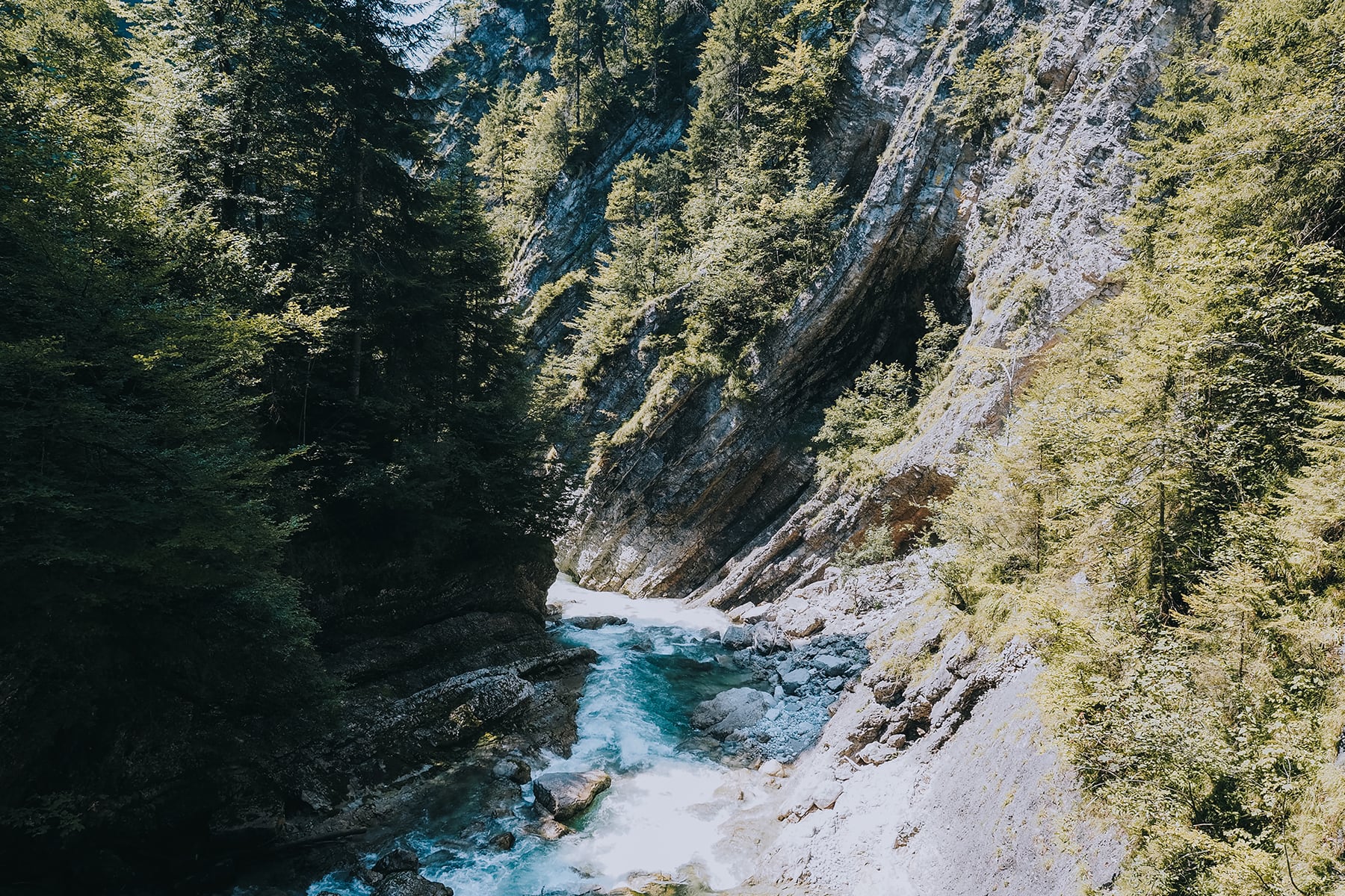Tiefenbachklamm im Alpbachtal in Tirol Österreich