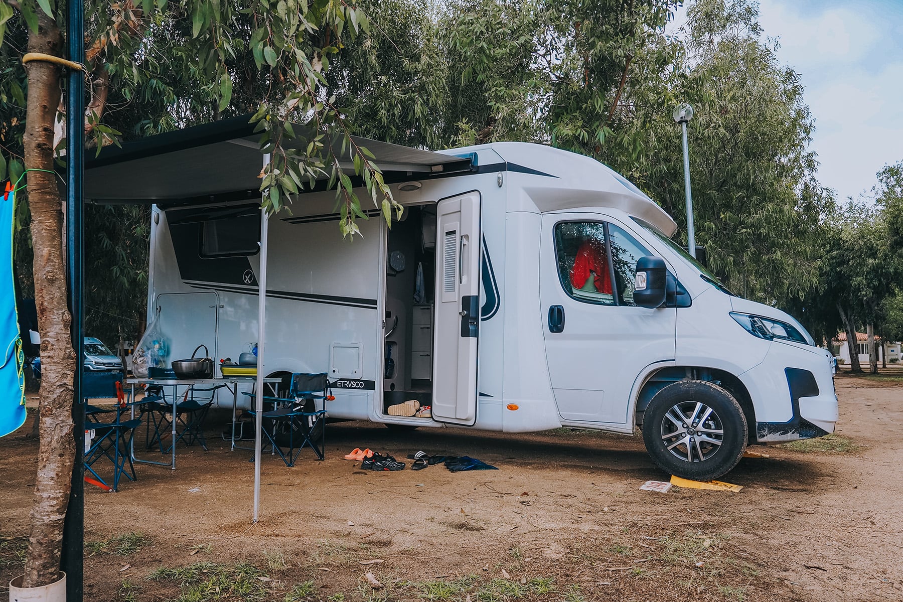 Campingplatz mit Wohnmobil in San Teodoro auf Sardinien