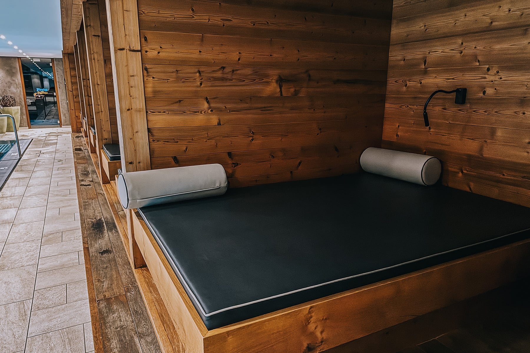 Jägeralpe Skifahren Winterurlaub Warth Schröcken Vorarlberg Österreich