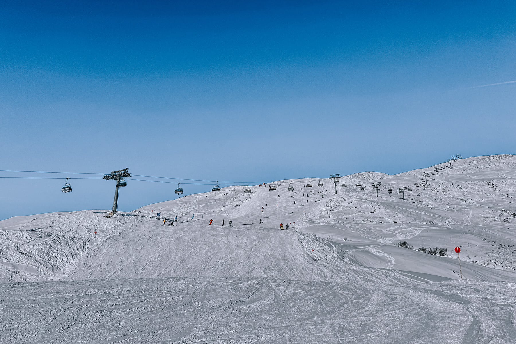 Skifahren Winterurlaub Warth Schröcken Vorarlberg Österreich