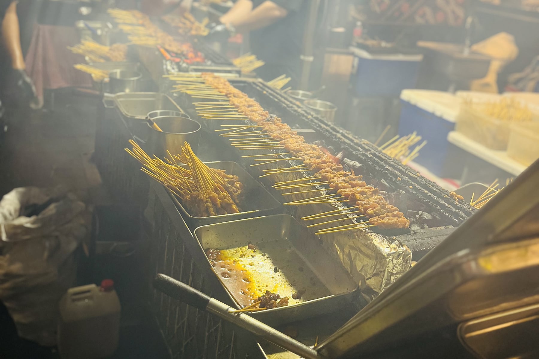 Singapur mit Kindern Foodcourt
