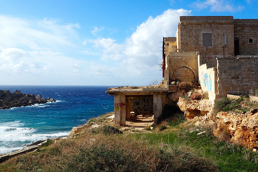 Golden Bay Malta